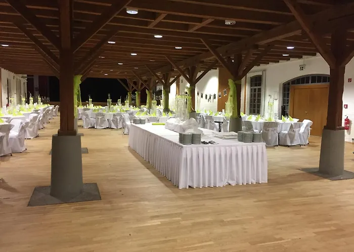 Отель Deckert's An Der Klosterpforte 3*