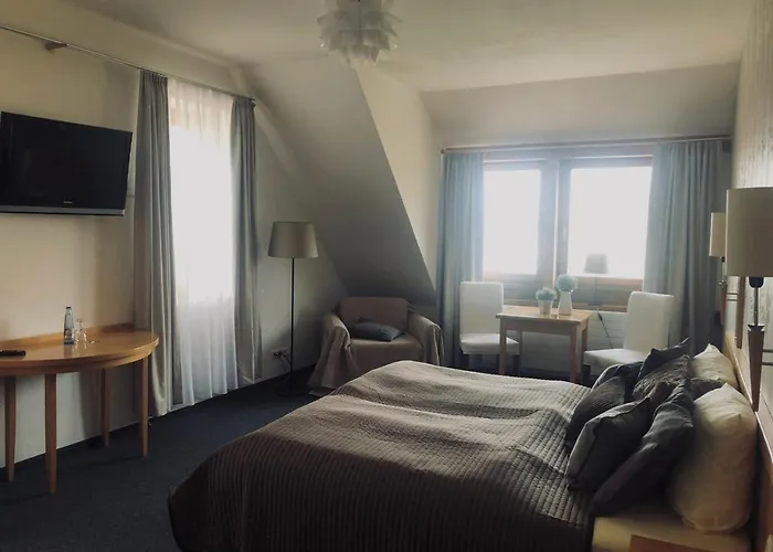 Deckert's An Der Klosterpforte Отель Лютерштадт-Айслебен